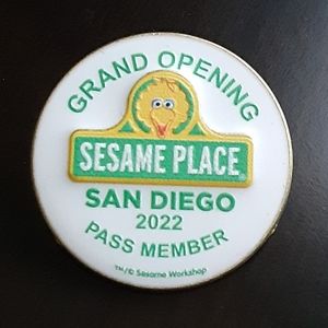 Sesame Place Street San Diego Grand Opening Pin Big Bird Elmo